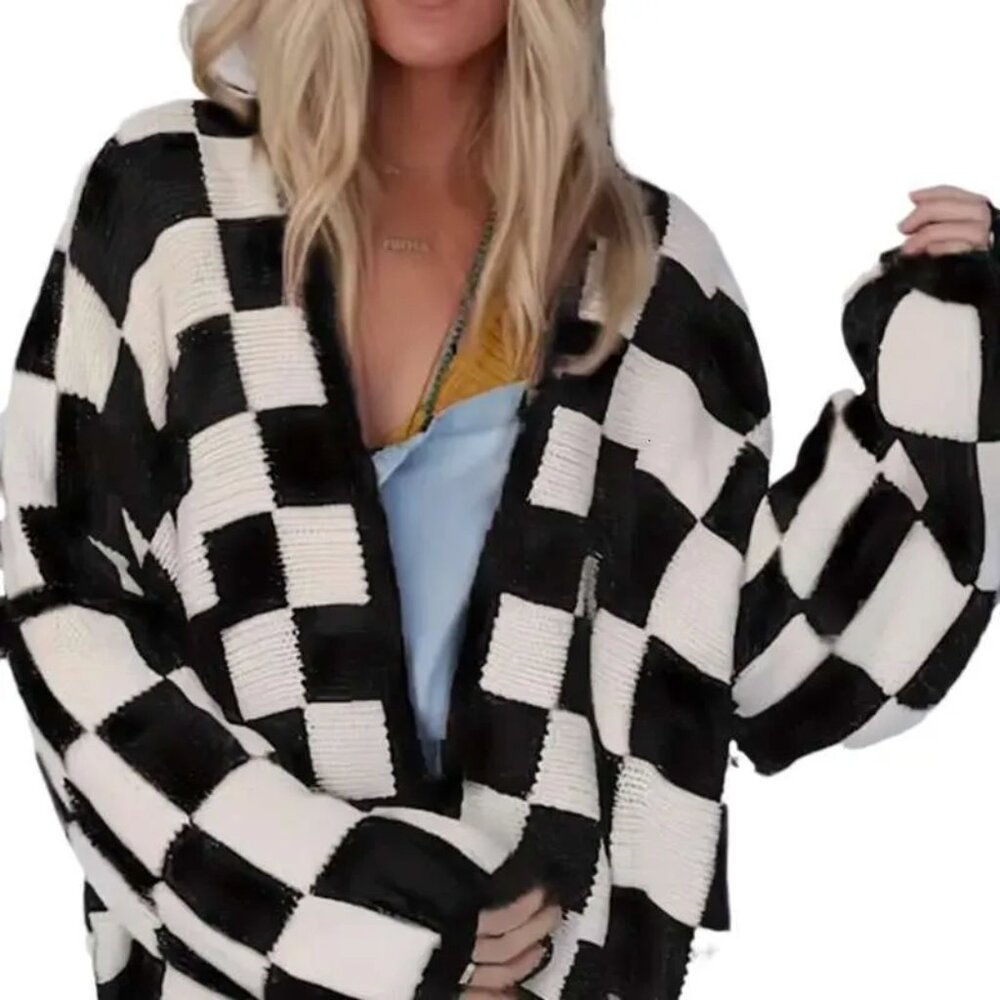 Checkered oversize buttonless cardigan / See measurements
